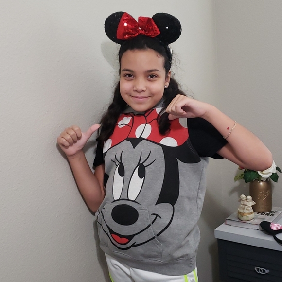 Minnie Mouse Sleeveless Hoodie - Picture 4 of 6